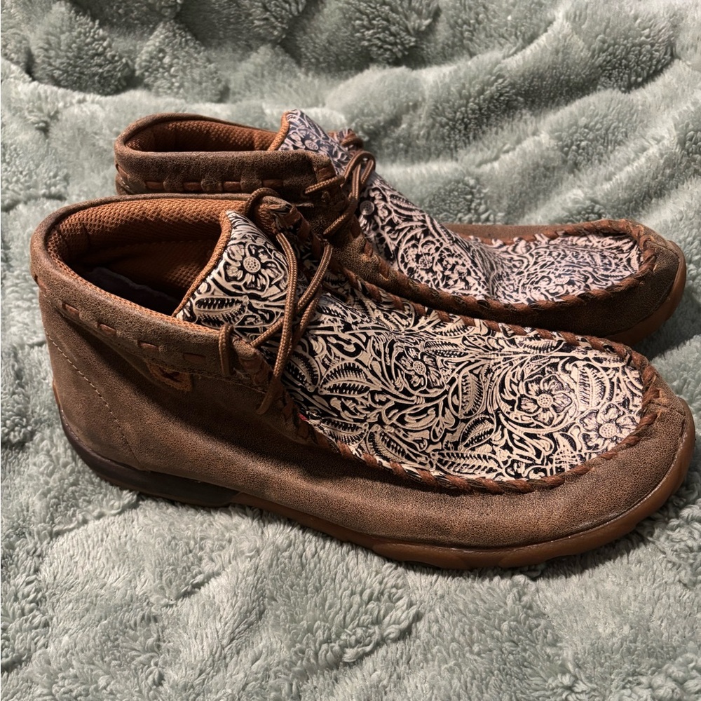 Twisted X Women’s Driving Mocs Size 9M